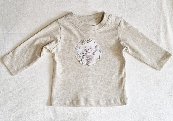 Long Sleeved Tee - Koala Wreath